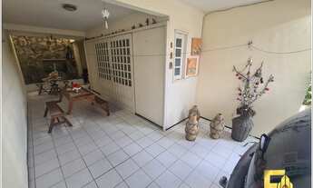 Imagem 2: Casa de condomínio com 4 quartos, Passaré