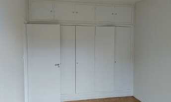 Imagem 6: Apto LOC/VENDA 103 m2. 2 dorms, armários, amplo living sol manhã, garagem, coz, area serv