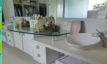 Imagem 6: Casa de condomínio para venda tem 750 metros quadrados com 3 quartos