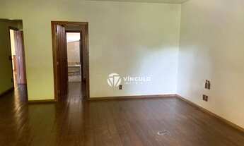 Imagem 2: Casa com 5 dormitórios para alugar, 404 m² por R$ 5.150,00/ano - Vila Maria Helena - Ubera