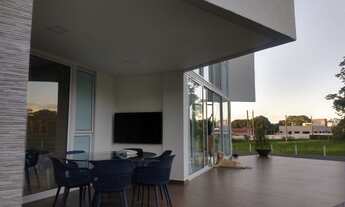 Imagem 4: Casa ampla, linda, com 5 quartos, bastante ventilada, super confortável