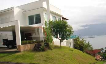 Imagem 4: Casa a Venda no Pereque, Ótima Localização com Vista para o Mar em Ilhabela/SP
