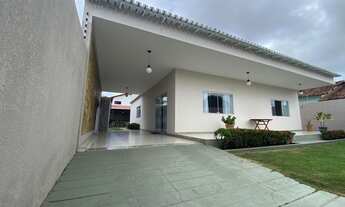 Imagem 2: Casa para venda possui 260 metros quadrados com 3 quartos em Centauro - Eunápolis - BA