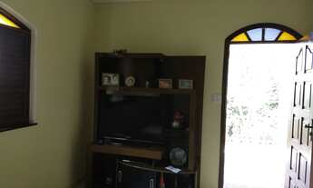 Imagem 2: OPORTUNIDADE Casa com 3 dormitórios