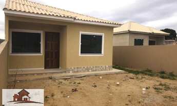 Imagem 2: Casa para venda tem 60 metros quadrados com 2 quartos em Itatiquara - Araruama - RJ