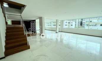 Imagem 2: Cobertura para venda com 327 metros quadrados com 4 quartos