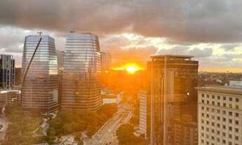 Imagem 4: Apartamento com 1 dormitório, 54 m² - venda por R$ 1.800.000,00 ou aluguel por R$ 9.000,00