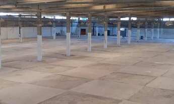 Imagem: Galpão com 7.600 m² com subestação de