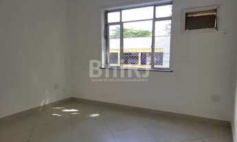 Imagem 2: EXCELENTE 2 QUARTOS AMPLO E AREJADO ÓTIMA LOCALIZAÇÃO