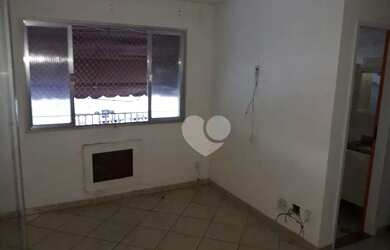 Imagem 4: Apartamento com sala, 2 quartos, 1 banheiro, vaga, armários, portaria 24h, à venda, 55 m²