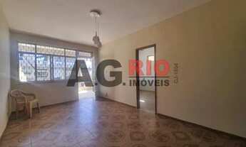 Imagem 6: Casa em Condomínio-LOCAÇÃO-Marechal Hermes-Rio de Janeiro-RJ