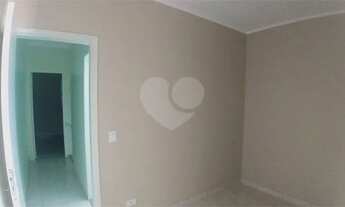 Imagem 2: Linda Casa em Condomínio com 3 Dormitórios!!