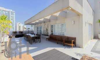 Imagem 2: Apartamento à venda em Santo Amaro com 33 m², 1 quarto, 1 vaga