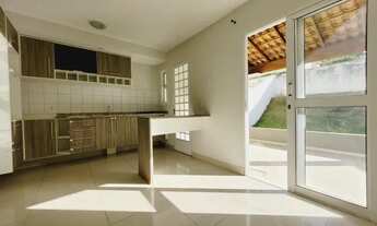 Imagem 7: Casa 2 Quartos com Espaço Gourmet e Quintal Grande no Villa Flora