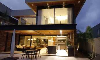 Imagem 2: Sobrado para venda com 560 metros quadrados com 5 quartos em Riviera - Bertioga - SP