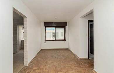 Imagem 2: Apartamento com 2 Dormitorio(s) localizado(a) no bairro Jardim Leopoldina em Porto Alegre