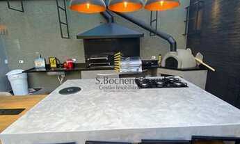 Imagem 6: Casa a venda em Alphaville com área de lazer e espaço gourmet completo