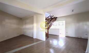 Imagem 7: Sobrado para aluguel possui 165 metros quadrados com 3 quartos em Jardim Liberdade - Jacar