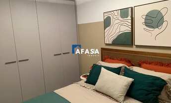 Imagem 5: Copacabana, prédio novo, porteira fechada