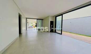 Imagem 2: Casa de condomínio térrea para venda com 245 metros quadrados com 4 quartos