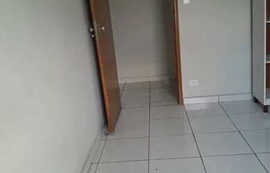 Imagem 3: Aluguel de quarto no bairro Santa Mônica. Apartamento grande numa boa localização