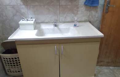 Imagem 3: Casa para venda possui 90 metros quadrados com 3 quartos em Nossa Senhora da Abadia - Uber