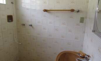 Imagem 6: Abrigo para 2 carros, sala, cozinha, banheiro social, 2 dormitórios, lavanderia coberta, q