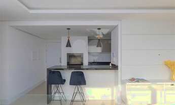 Imagem 3: Apartamento novo, mobiliado, 3 dormitórios, sendo 1 suíte com 2 vagas individuais