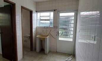 Imagem 4: Casa - Bosque dos Eucaliptos - 150m² - 3 Dormitórios