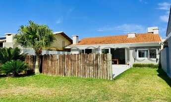 Imagem: Elegane Imóveis Belíssima casa térrea