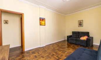 Imagem 2: Apartamento para venda possui 70 metros quadrados com 2 quartos em Farroupilha - Porto Ale