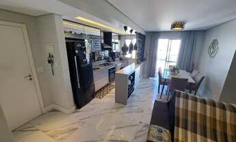 Imagem 2: Viviane Rinaldi, AP. 03 Qts, 01 Suíte, 77m² com armários, Reformado, Lazer completo