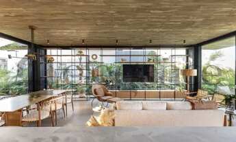 Imagem: Elegance Imóveis Elegante casa localizada