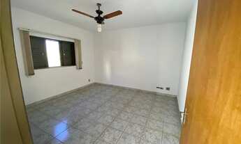 Imagem 5: Casa térrea no bairro Jardim Macedo com 3 dormitórios mais edícula para locação, por R$ 3