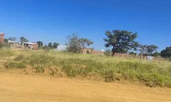 Imagem 3: Lote 26 de setembro rua 05 dentro de condomínio