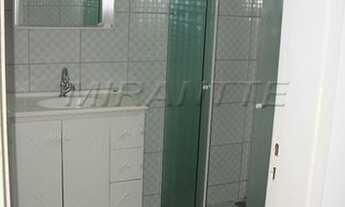 Imagem 6: Sobrado para venda em condomínio possui 200 metros quadrados com 3 quartos