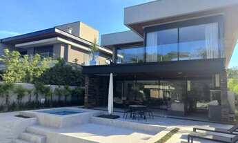 Imagem 1: Sobrado para venda com 560 metros quadrados com 5 quartos em Riviera - Bertioga - SP