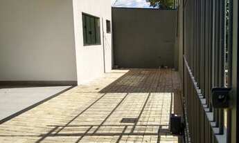 Imagem 5: Excelente casa de esquina