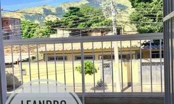 Imagem: LINDO DOIS QUARTOS COM VARANDA A 500MTS