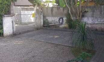 Imagem: Vendo casa com amplo terreno próximo Brasil