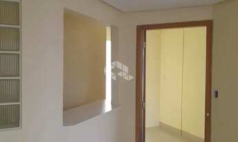 Imagem 3: Sala comercial na rua José de Alencar em frente ao Hospital Mãe de Deus