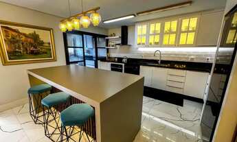 Imagem 4: Casa a Venda Estilo Porteira fechada, no Ecoville, 3 Suítes, Piso Aquecido, Elevador - Zon