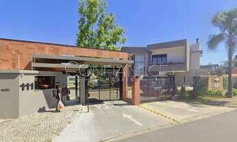 Imagem: Casa com 5 quartos em condomínio para venda