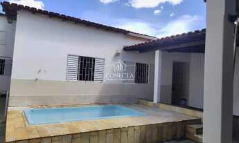 Imagem: Casa à venda em Uberlândia - 3 quartos