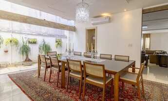 Imagem 3: Casa duplex com piscina para venda no Calhau