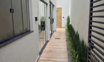 Imagem 5: Imóvel para venda tem 201 metros quadrados com 4 quartos