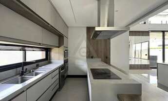 Imagem 5: Casa à venda e para alugar em Campinas, Loteamento Mont Blanc Residence, com 4 suítes, com