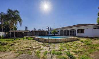 Imagem 4: Casa térrea de 800 m² ideal para morar ou investir em uma área charmosa de Goiân