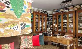 Imagem 4: Apto mobiliado, vista livre , 3 dormitórios , um por andar