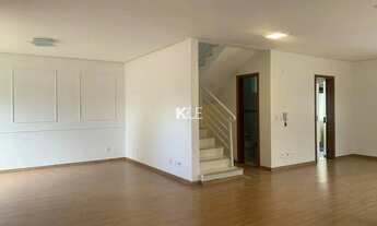 Imagem 6: Imóvel para aluguel tem 177 metros quadrados com 3 quartos em Balneário - Florianópolis